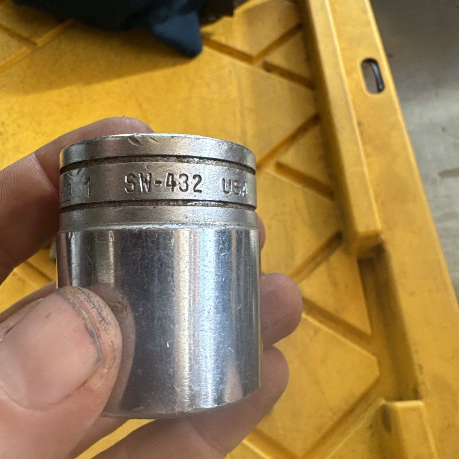8 Vintage Snap-On 1/2″ Drive 6 & 12 Point Knurled Socket Underline Logo swivel