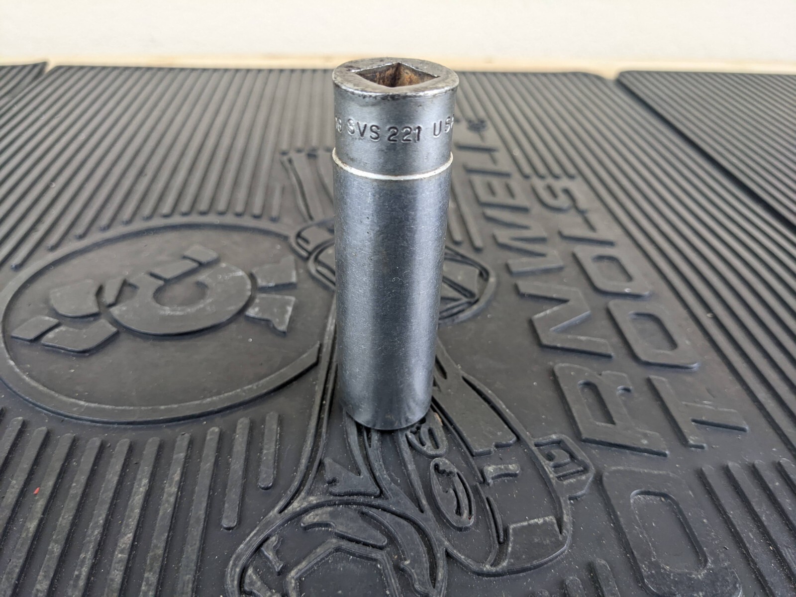 #at793 Snap On Tools SVS221 1/2″ Drive 11/16″ Deep Chrome USA Socket
