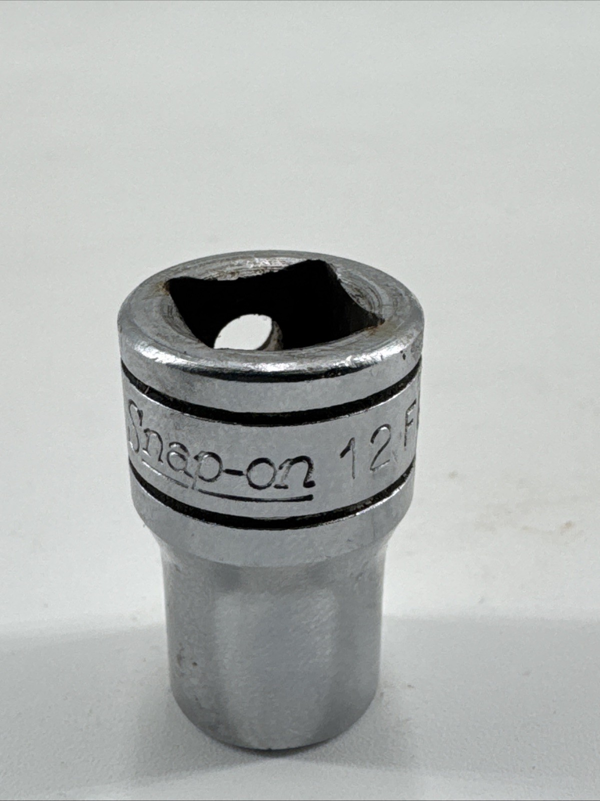Snap On Tools USA FLE120A E12 External Torx Shallow Socket 3/8″ Drive