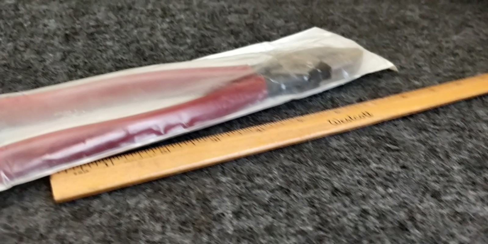 Crescent 9″ Lineman’s Pliers W/ Cutters Red Handle 2050-9CV USA