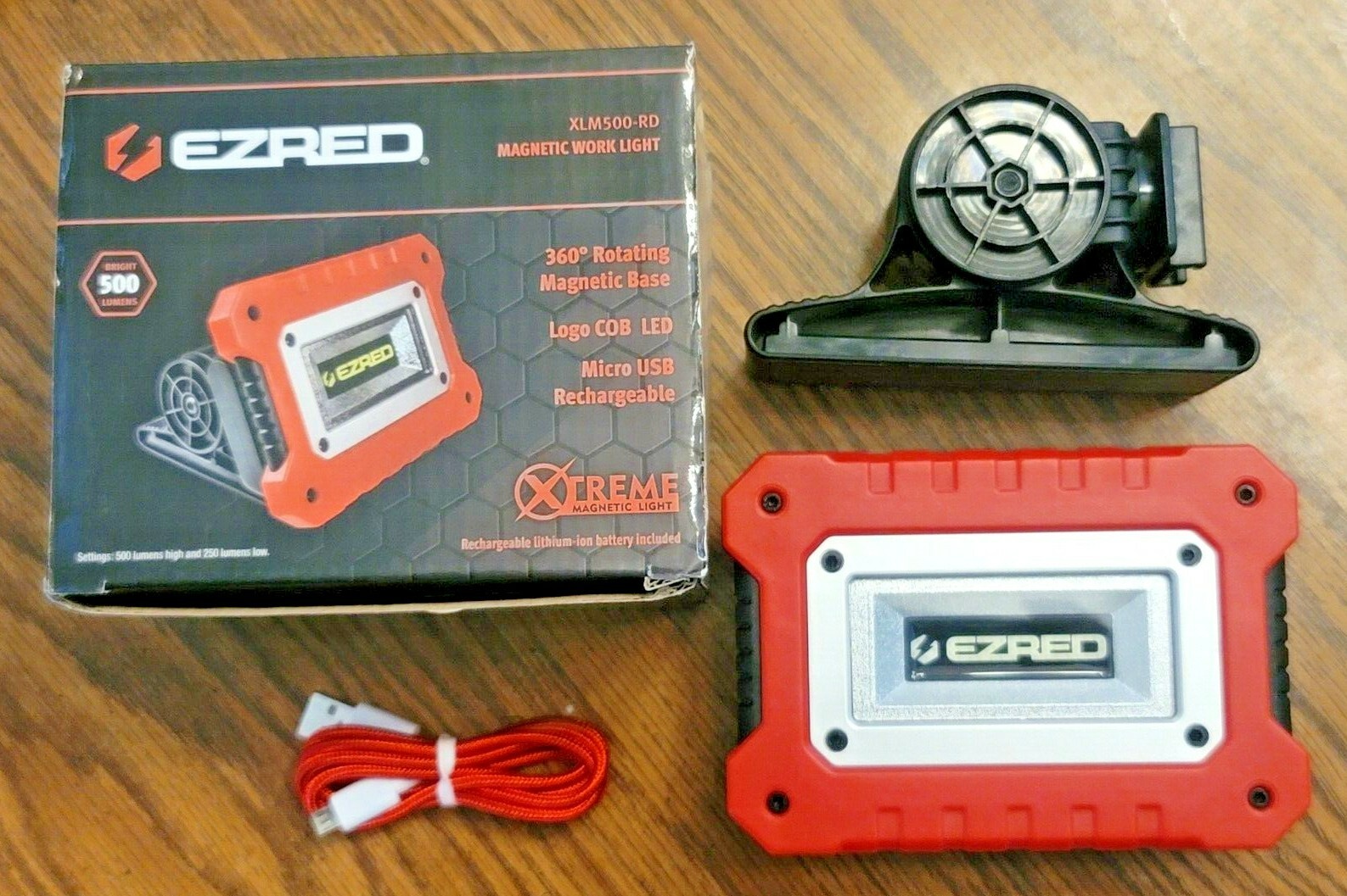 EZ Red 500 Lm COB LED Rechargeable Work Light w/ Magnetic base, Red #XLM500-RD