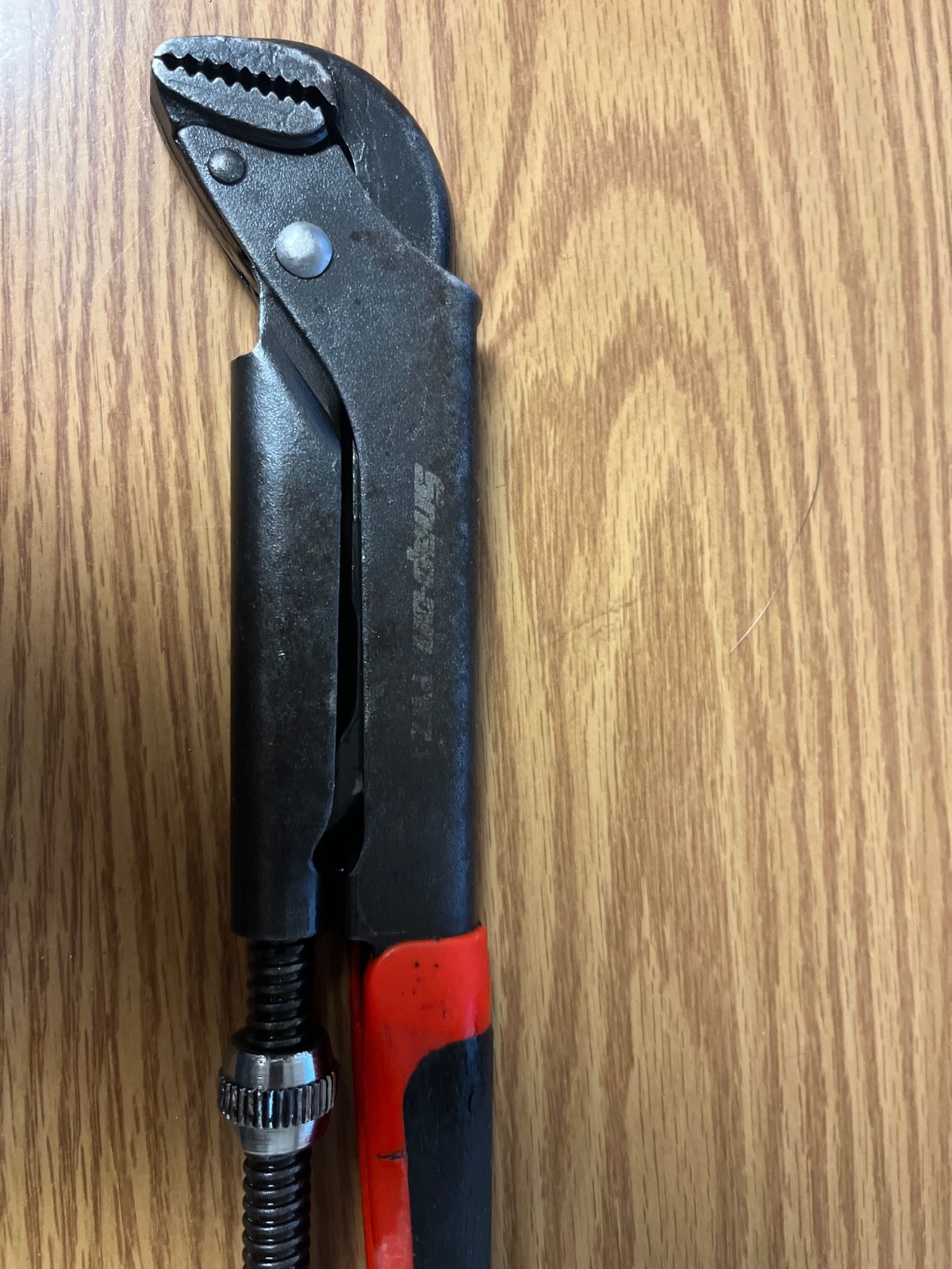 SNAP ON PWZ – 12.5″ LONG WITH RED AND BLACK HANDLE ADJUSTABLE PLIERS -LOC#185