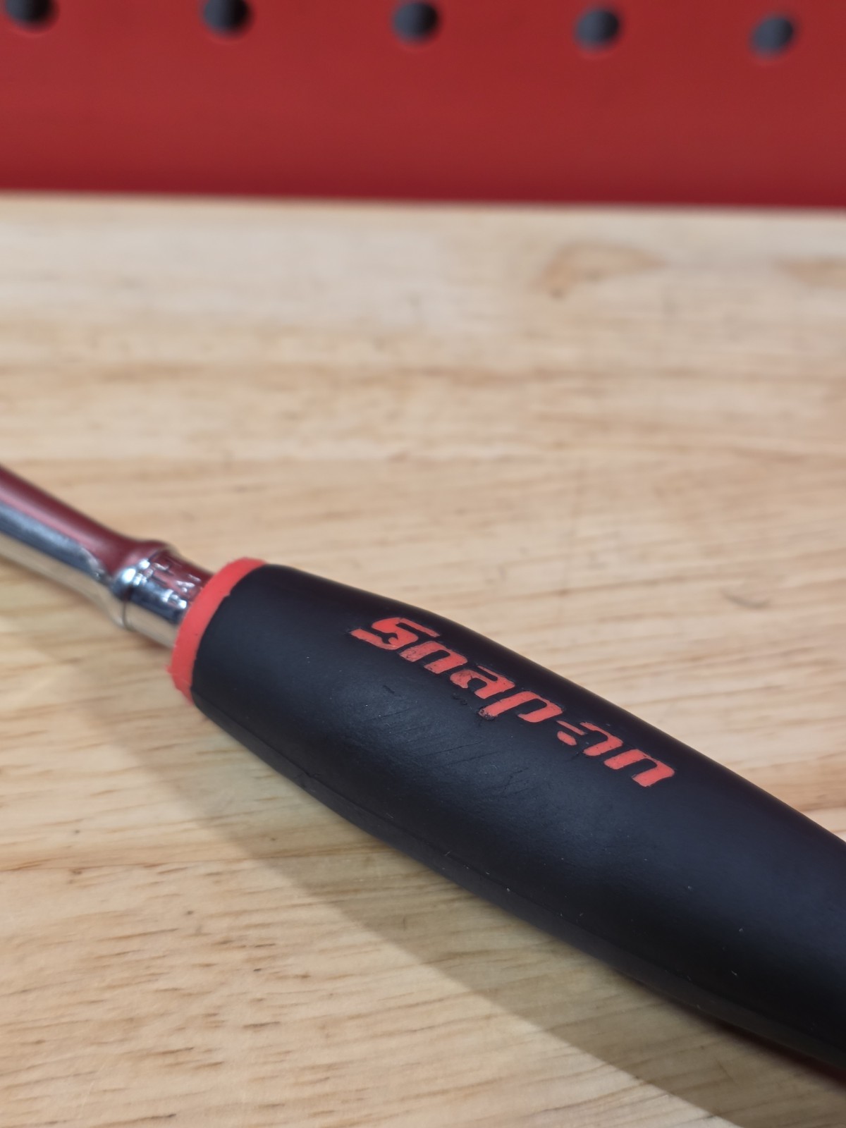Snap-on THLX72 1/4″ Locking Flex Head Soft Grip Ratchet RED & Blue-Point Spinner