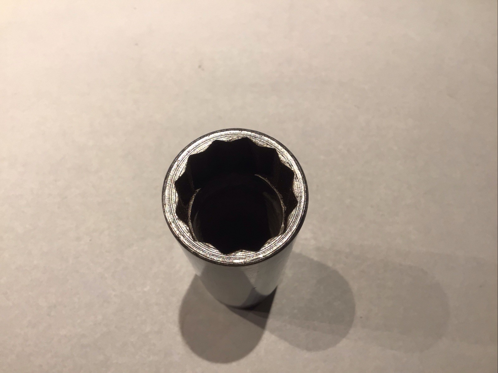 Snap On 13/16” 1/2” Drive 12 Pt Deep well Socket S-261 USA