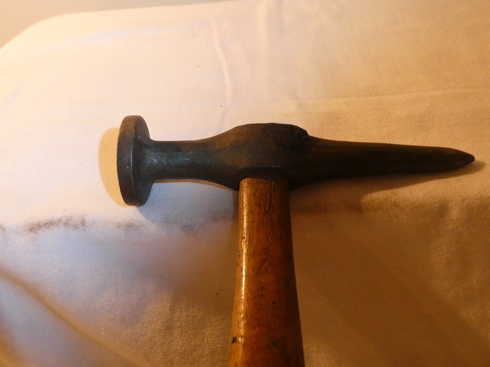 Vintage Auto Body Repair Metal Forming Planishing pecking Hammer Wood Handle