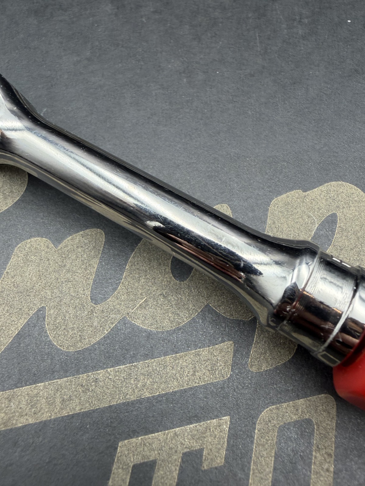 Snap-on FHD80 NON-USA Stamped Head Red 3/8″ Dr Hard Grip Ratchet [Used]