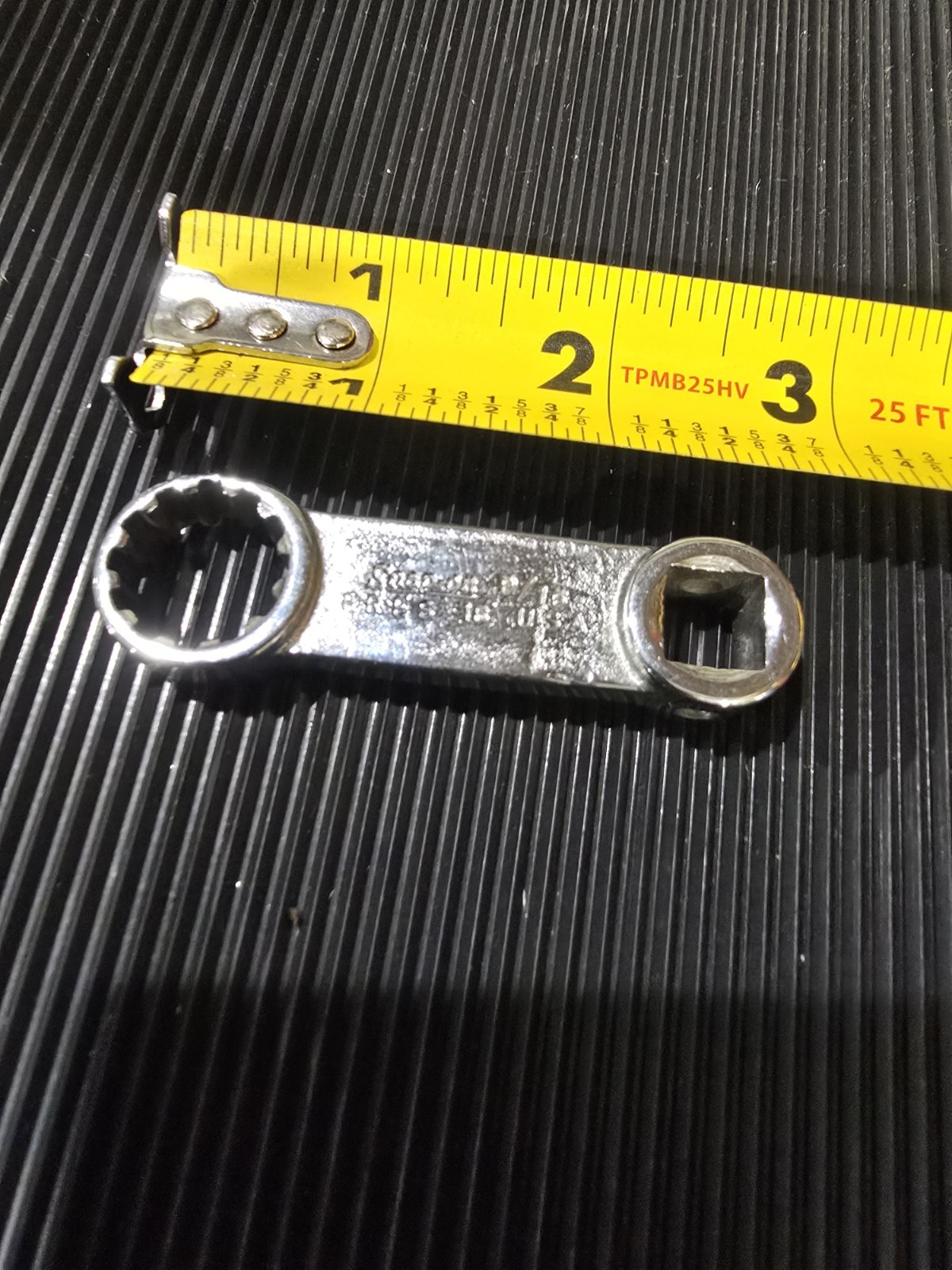 Snap On Tools FRES18 9/16″ SAE SPLINE DRIVE TORQUE CONVERTER WRENCH. 3/8 DRIVE