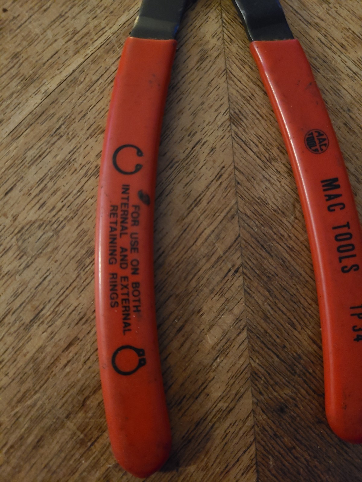 MAC TOOLS TP34, SNAP RING PLIERS, 7.75″ LONG *REVERSIBLE*