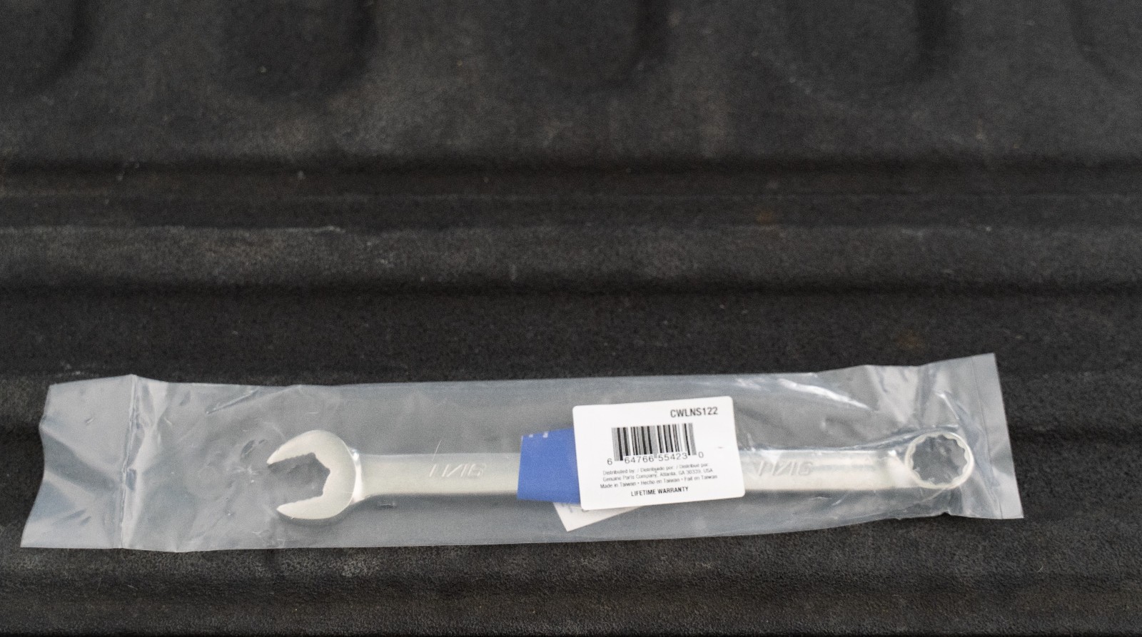 Napa Carlyle 12 Point Combination Wrench 11/16 Brand New CWLNS122