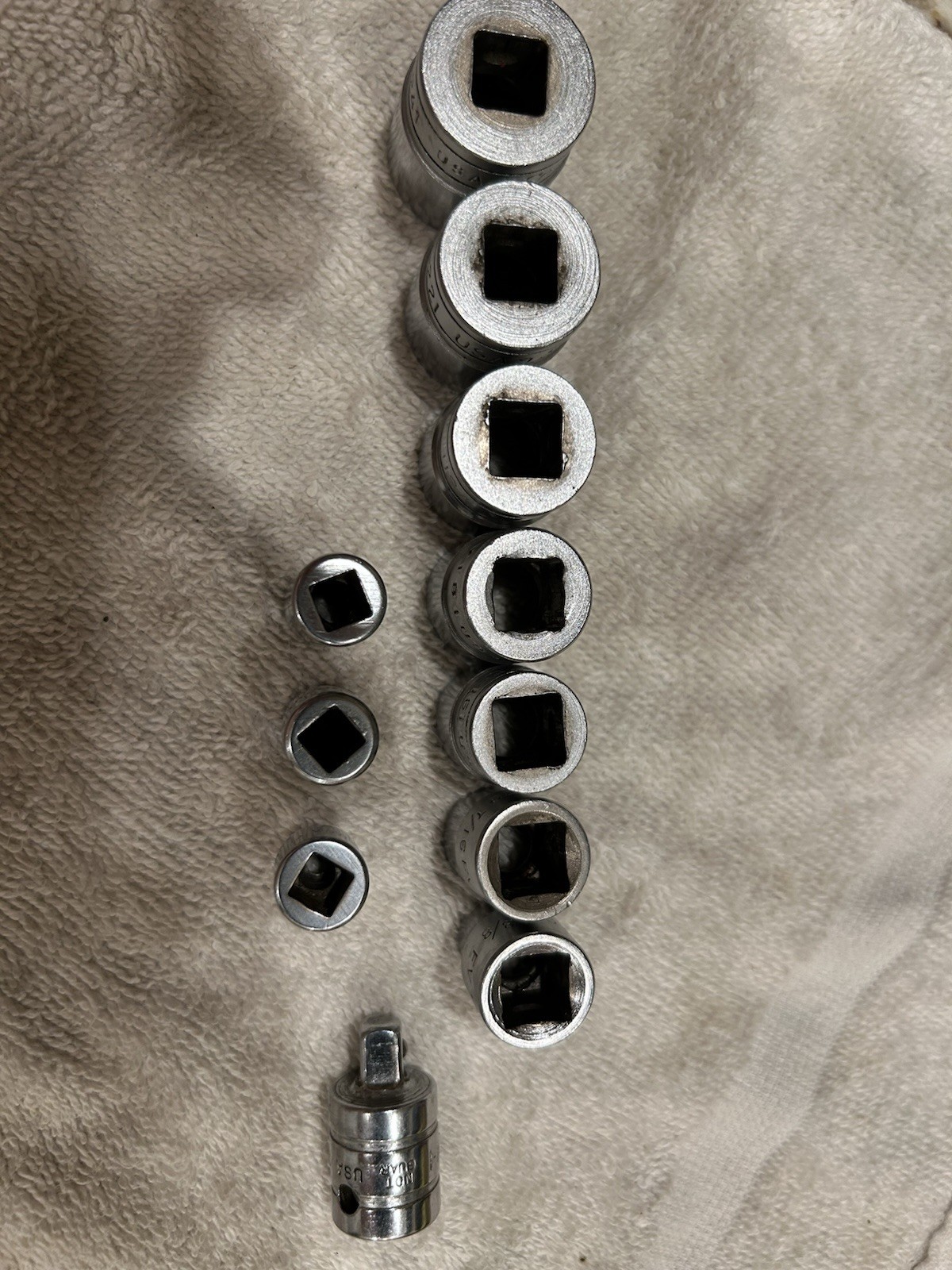 Snap-on Sockets 3/8 DR 3/4, 11/16, 5/8, 9/16, 1/2, 7/1 6, 3/8, 11/32, 5/16, 3/16