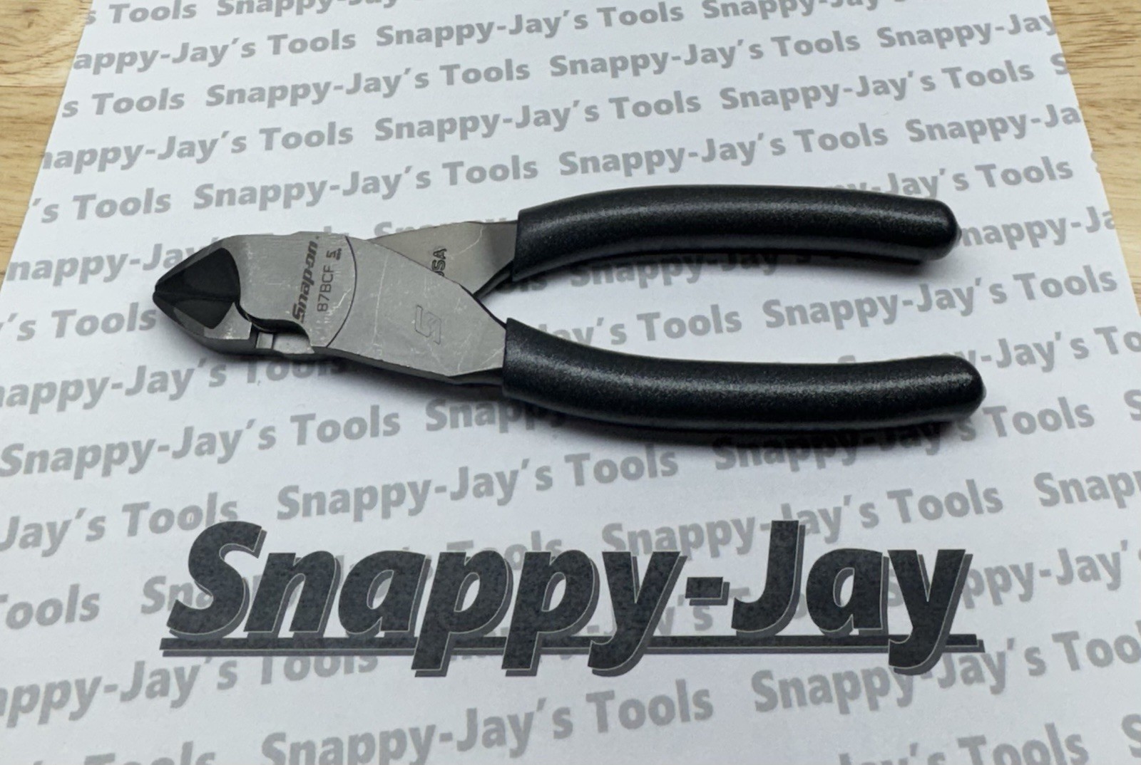 Snap-on Tools USA NEW DARK TITANIUM Soft Grip 7″ Diagonal Cutter Pliers 87BCFDT