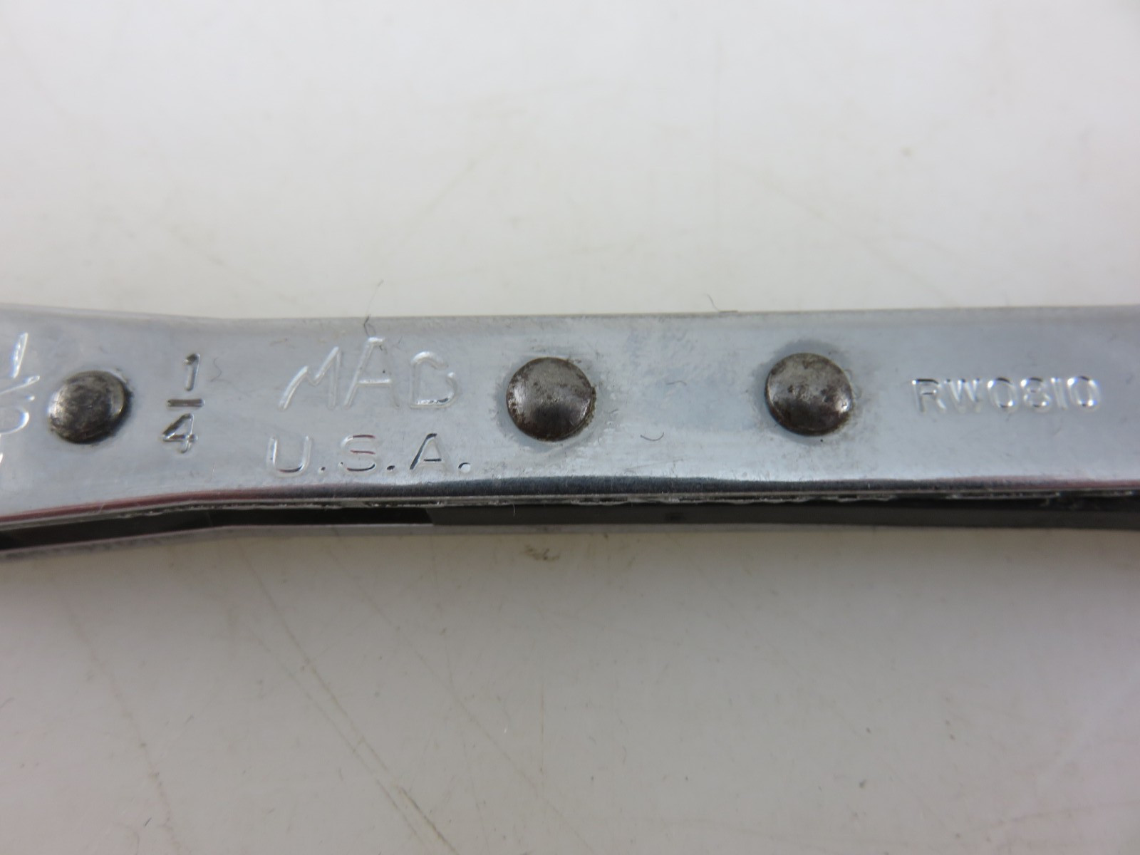 Mac Tools RW0810 SAE Ratcheting Double Box End Wrench 1/4″ x 5/16″ 6pt