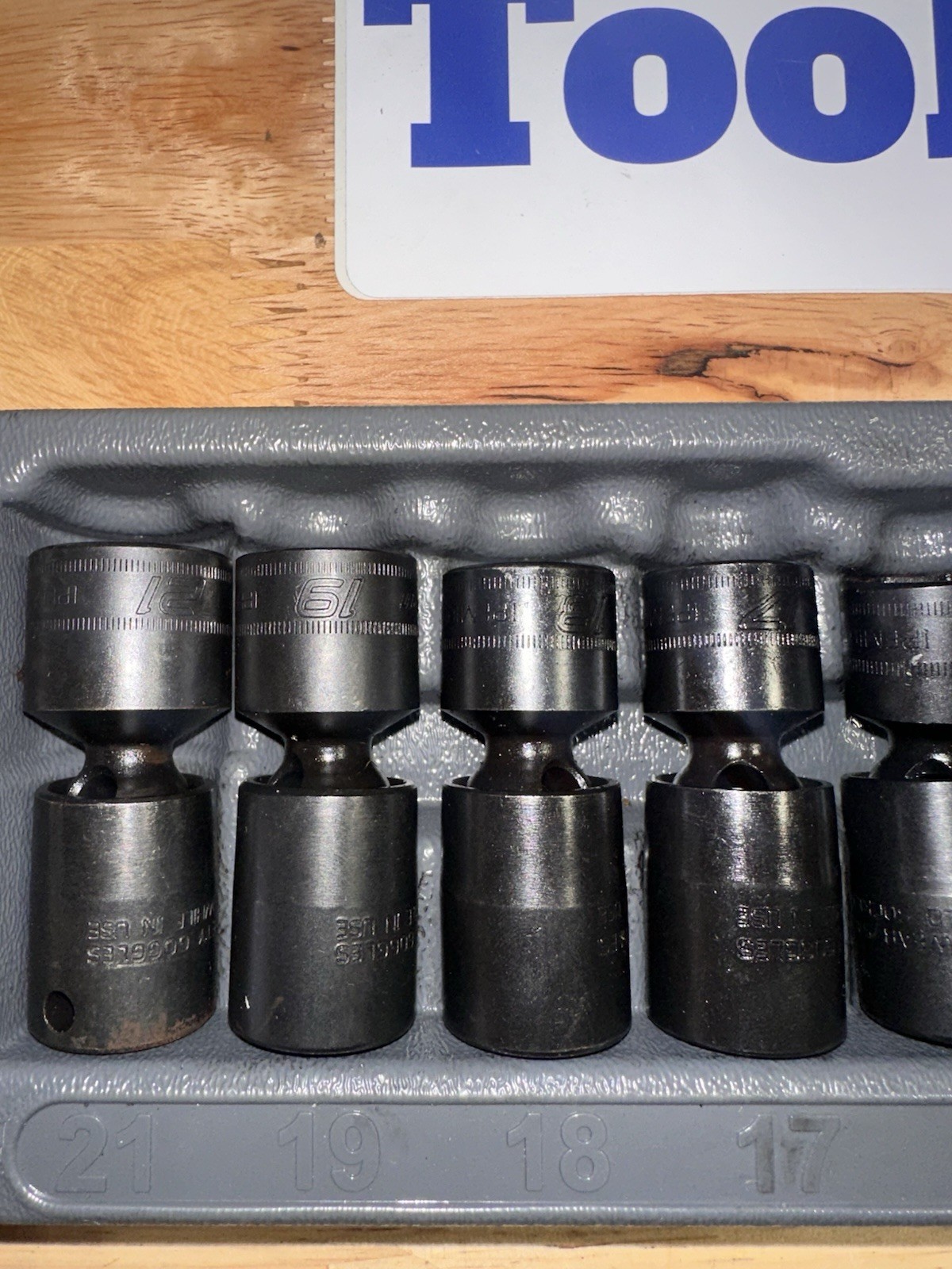 Snap-on™ 212IPFM 3/8″ Drive 8 to 21 mm 6-point Impact Swivel Socket Set