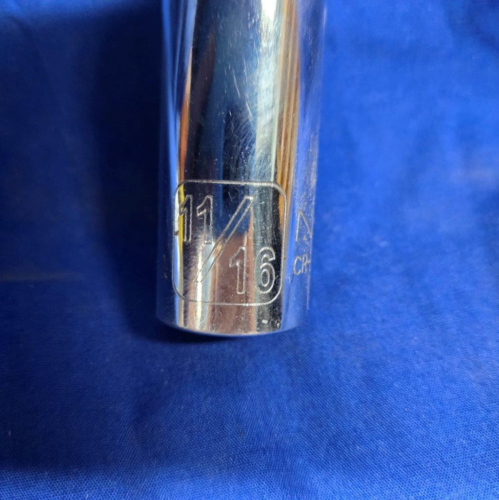 Northern CRV – 11/16 in Socket – 12-Point Standard Socket