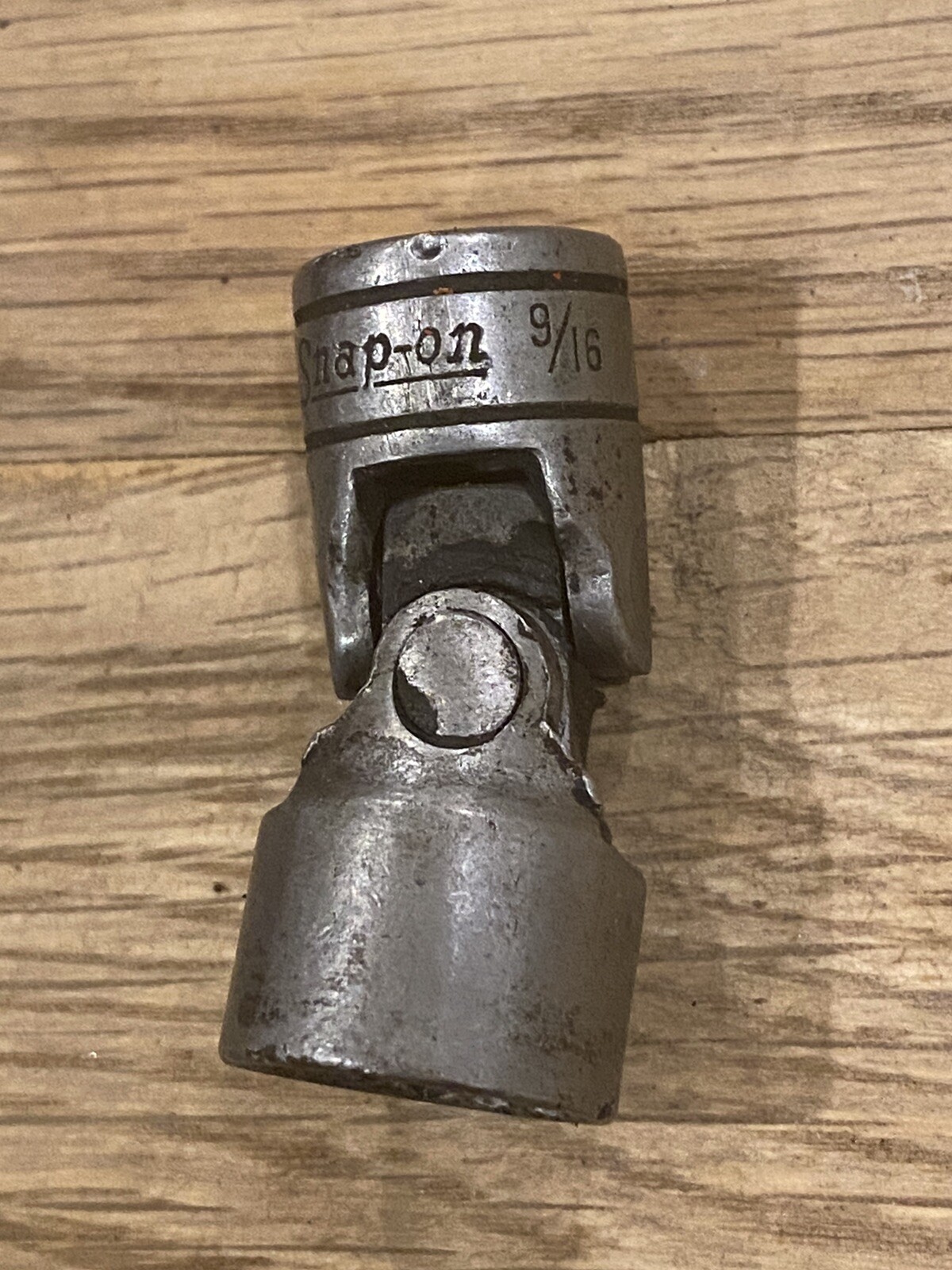Snap On 9/16 FU18A chrome swivel socket 3/8″ drive Snap On Tools