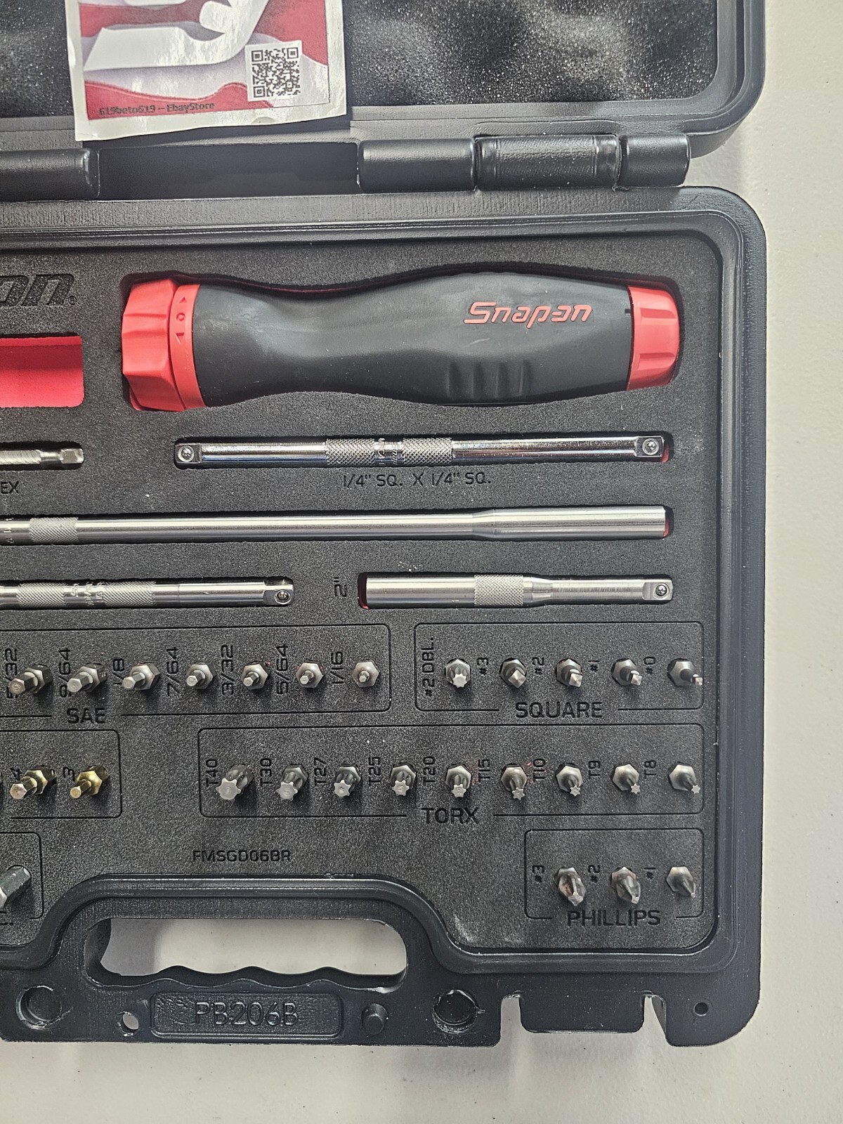 New Snap-on SGDMRC44FR RED Foam 44 Piece Ratcheting Screwdriver Master Set