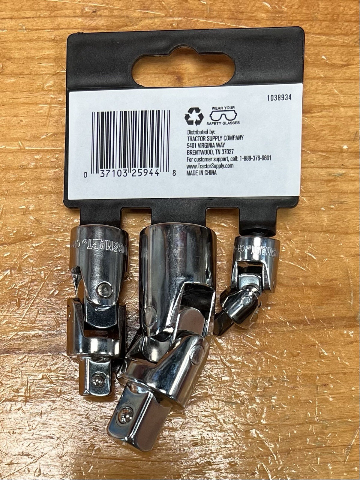 JobSmart 1038934 1/4 in., 3/8 in. and 1/2 in. Drive Set, Universal Joint, 3 pc.