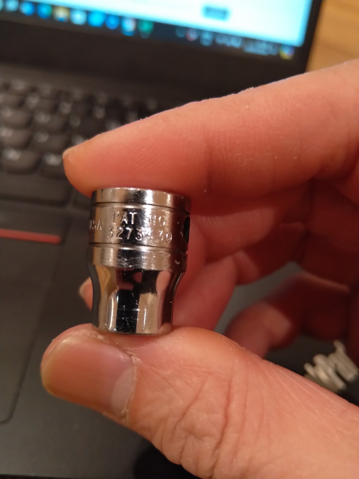 Snap-on USA 3/8″ Drive 12-Point SAE 3/8″ Flank Drive Shallow Socket F121 20gram
