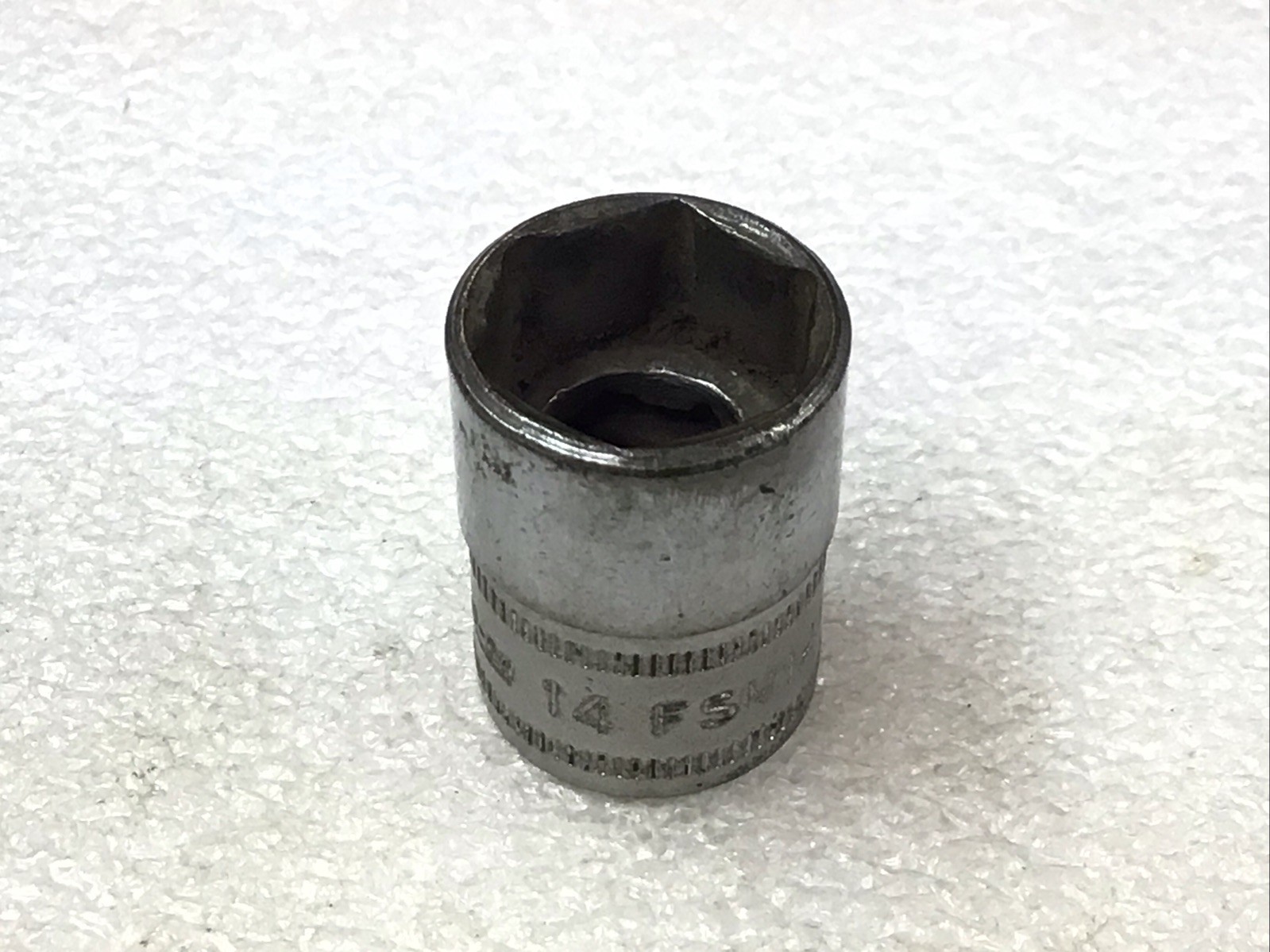 Snap On FSM141 – 14mm, Metric, 3/8″Dr., 6-Pt., Shallow, Chrome Socket-USA-NICE
