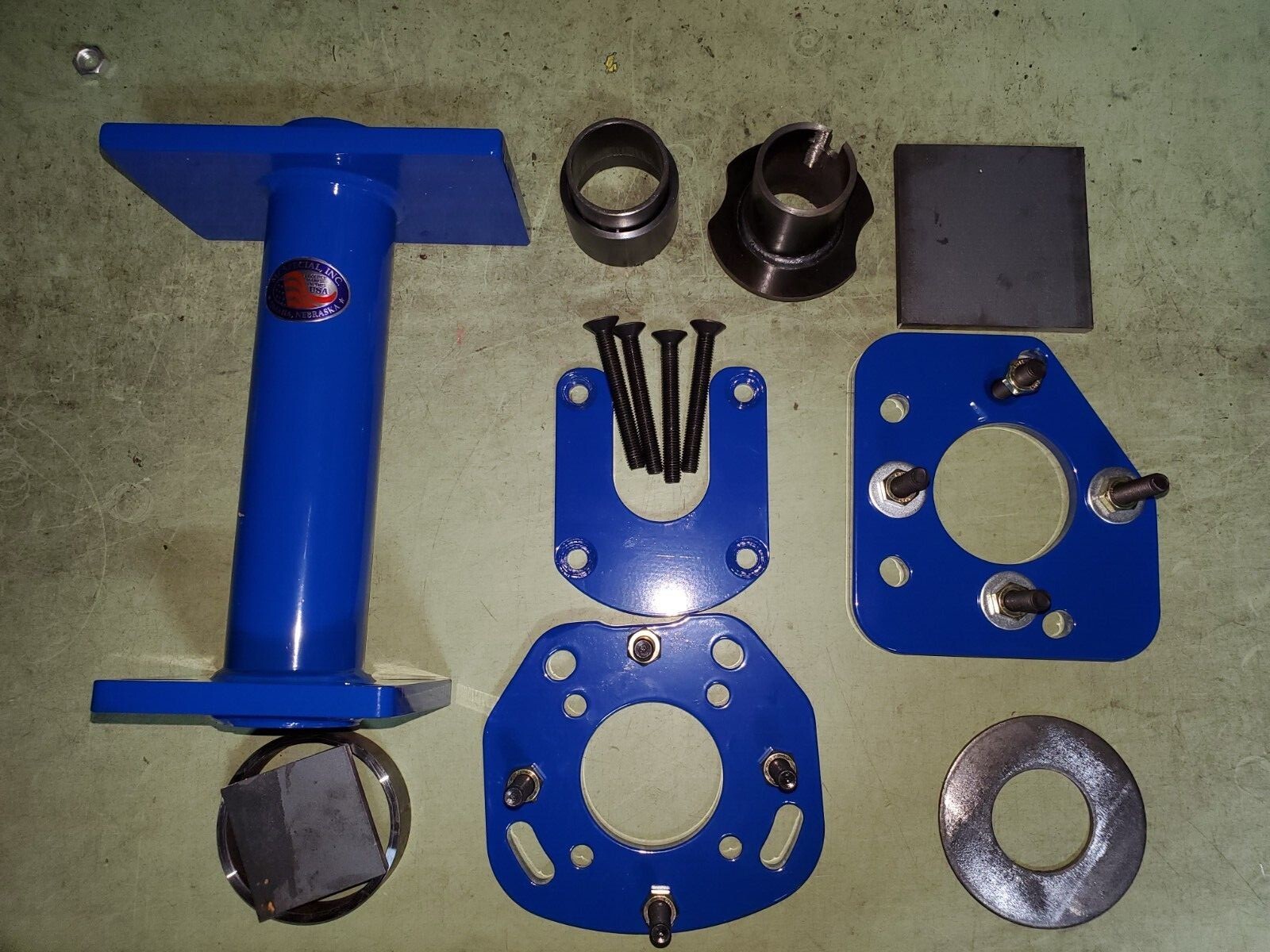 Toyota Rear Wheel Bearing Puller Master-Tech Kit w/3 Bearing Race Removal Tools