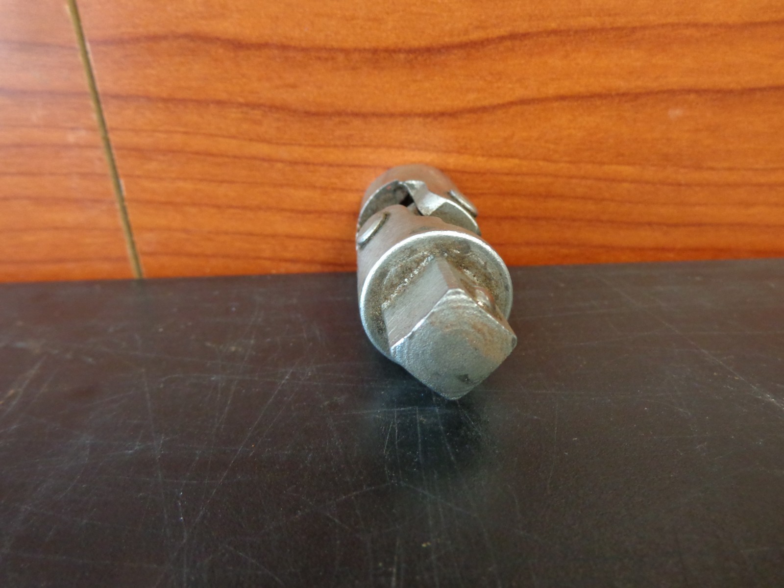 Vintage Heavy Duty Herbrand S-35 1/2″ Universal Swivel Socket USA