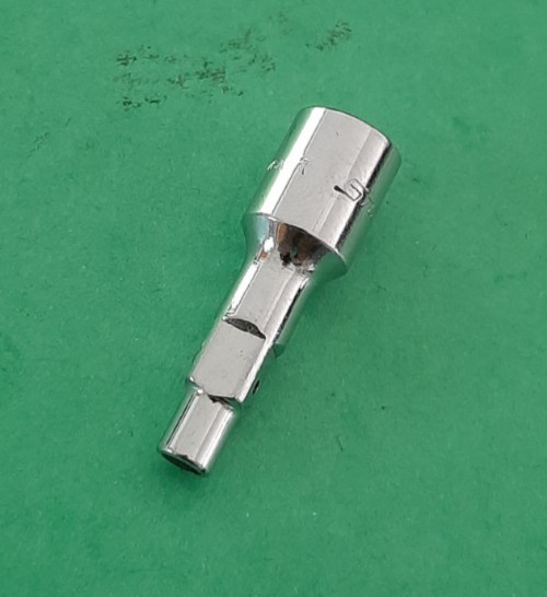 Snap On Tools TMXM114 1/4″ Drive 1-17/32″ Chrome Magnetic Adapter Extension