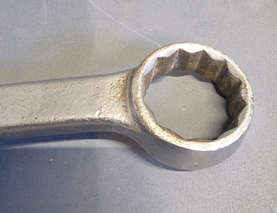 Cornwell Tools Vintage 17″ 1-1/4″ 12PT Combination Wrench CW4040