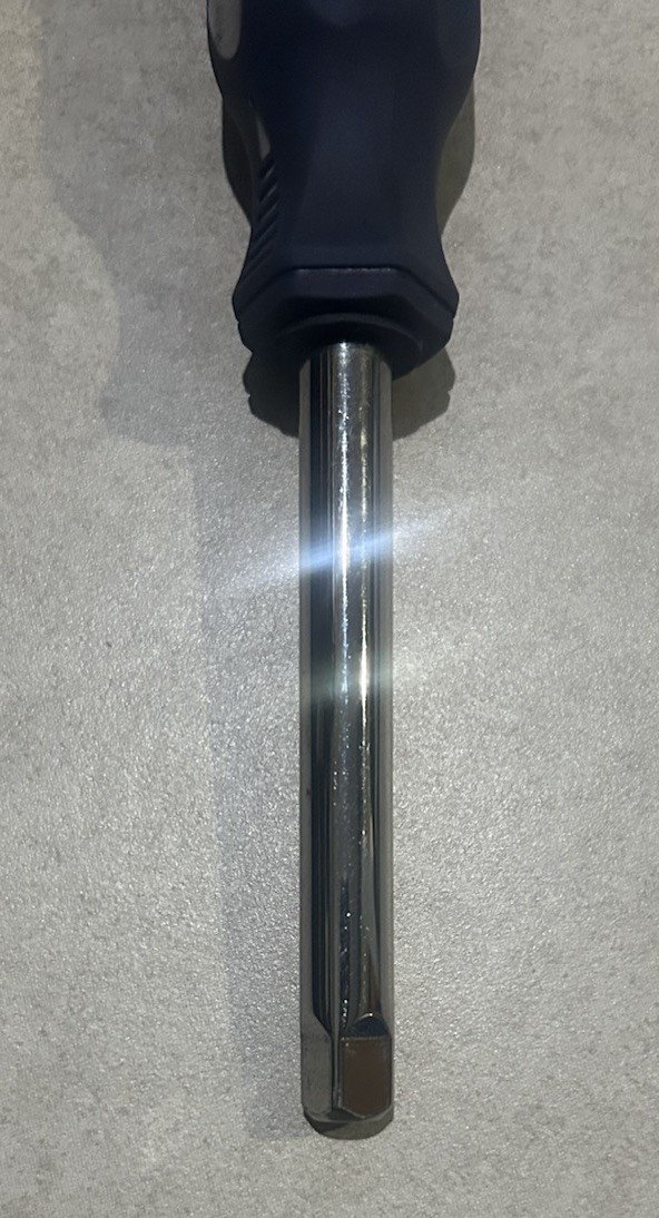 Blue Point Tools BLPCGHD388 3/8″ Drive Spinner Socket Driver Blue Soft Grip
