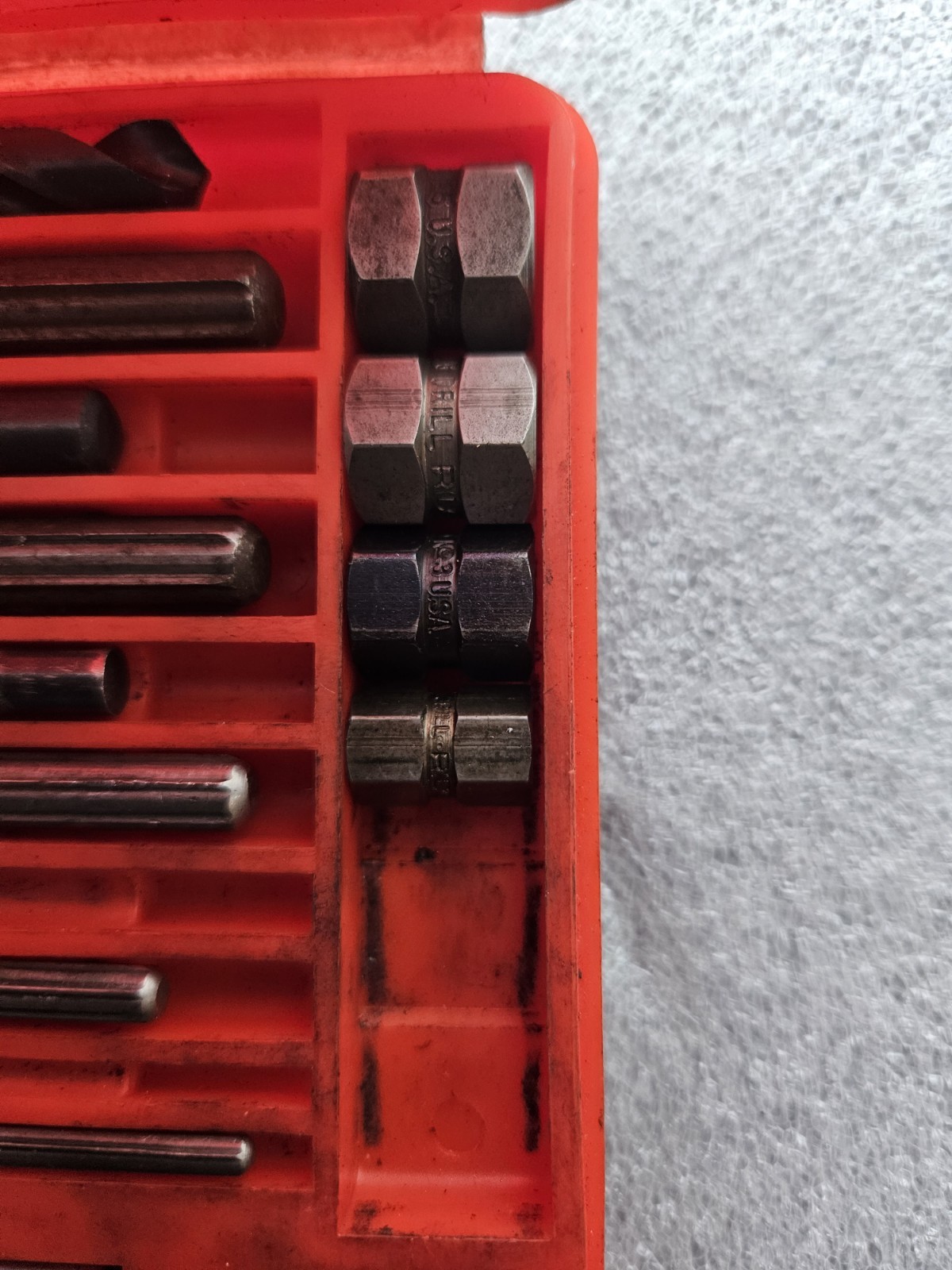 Snap On Blue Point 1020 Screw Extractor Set