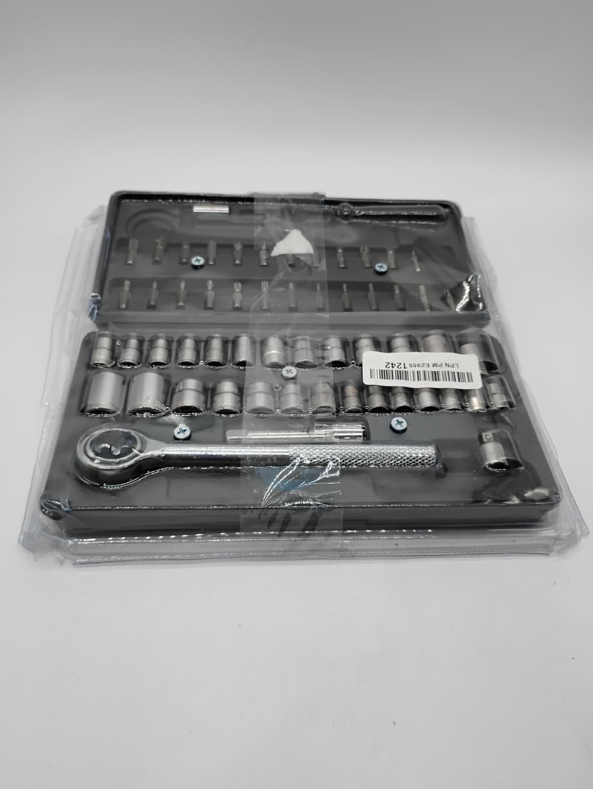 Performance Tool W1168 60-Piece Socket & Bit Set 1/4″ & 3/8″ Drive Mechanics Kit