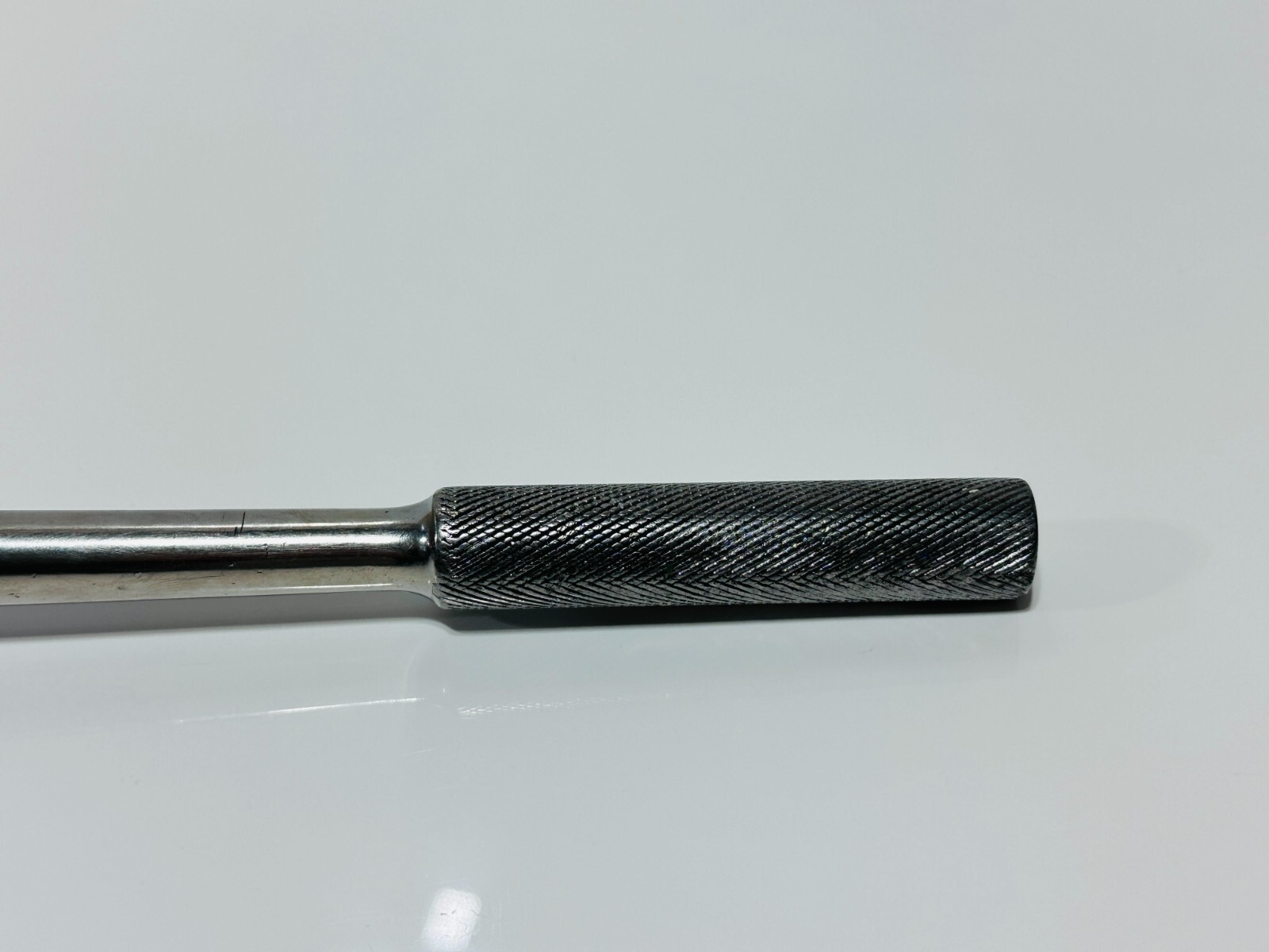 John Deere Tools USA Made TY3168 1/2″ Drive Ratchet – 10″ Long – Knurled Handle