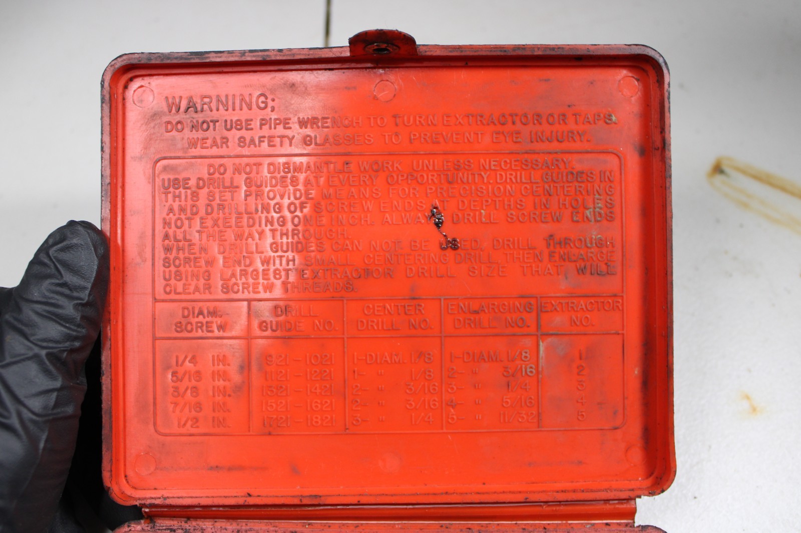 Vintage Blue Point Snap-On Screw Extractor Set No. E-1020 Complete in Case