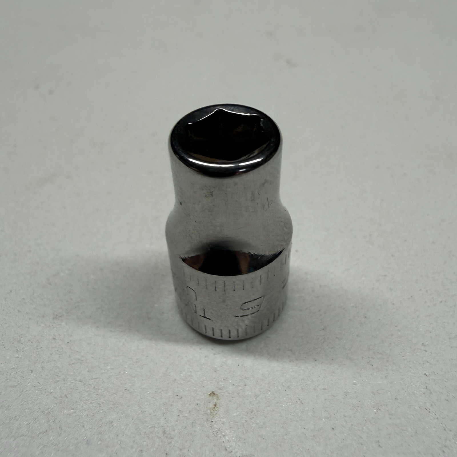 Snap-on Tools TMM6 6mm Metric Flank Drive Shallow Socket 1/4″ Drive 6 Point USA