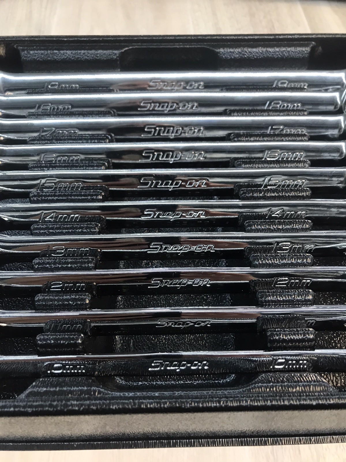 Snap-On 10pc 12 pt METRIC Flank Drive PLUS Combination Wrench Set SOEXM710