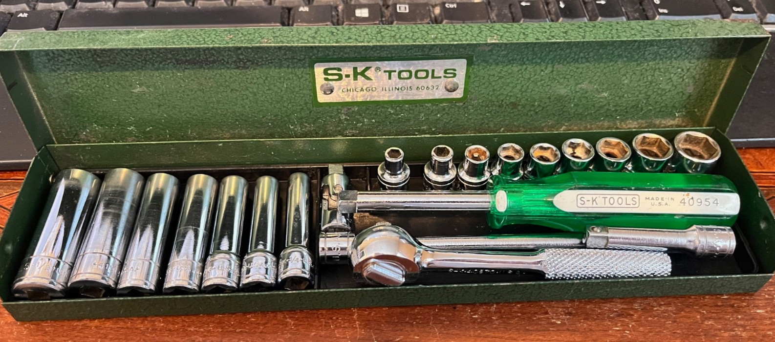 Vintage S-K Tools 1/4″ Drive Socket Set No. 4921 Very Clean Set USA Made