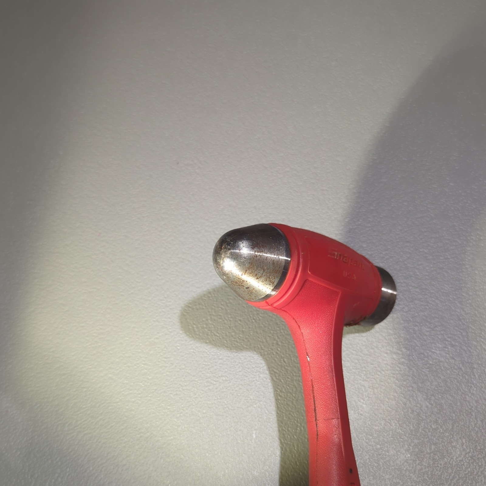 Snap On Tools 32 Ounce RED Soft Grip Dead Blow Ball Peen Hammer HBBD32