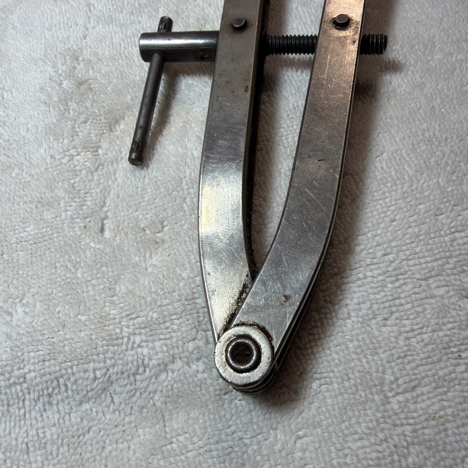 Vintage New Britain VL-155 «Style» Valve Spring Compressor Used.