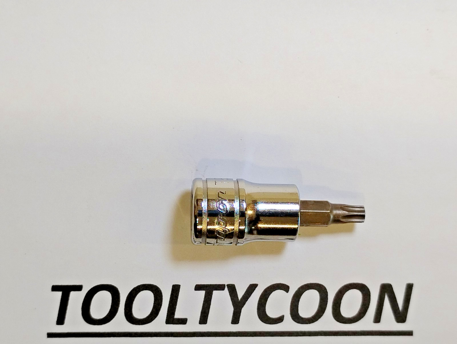 Snap-on Tools USA NEW 3/8″ Drive T27 Standard Torx Bit Chrome Socket FTX27E