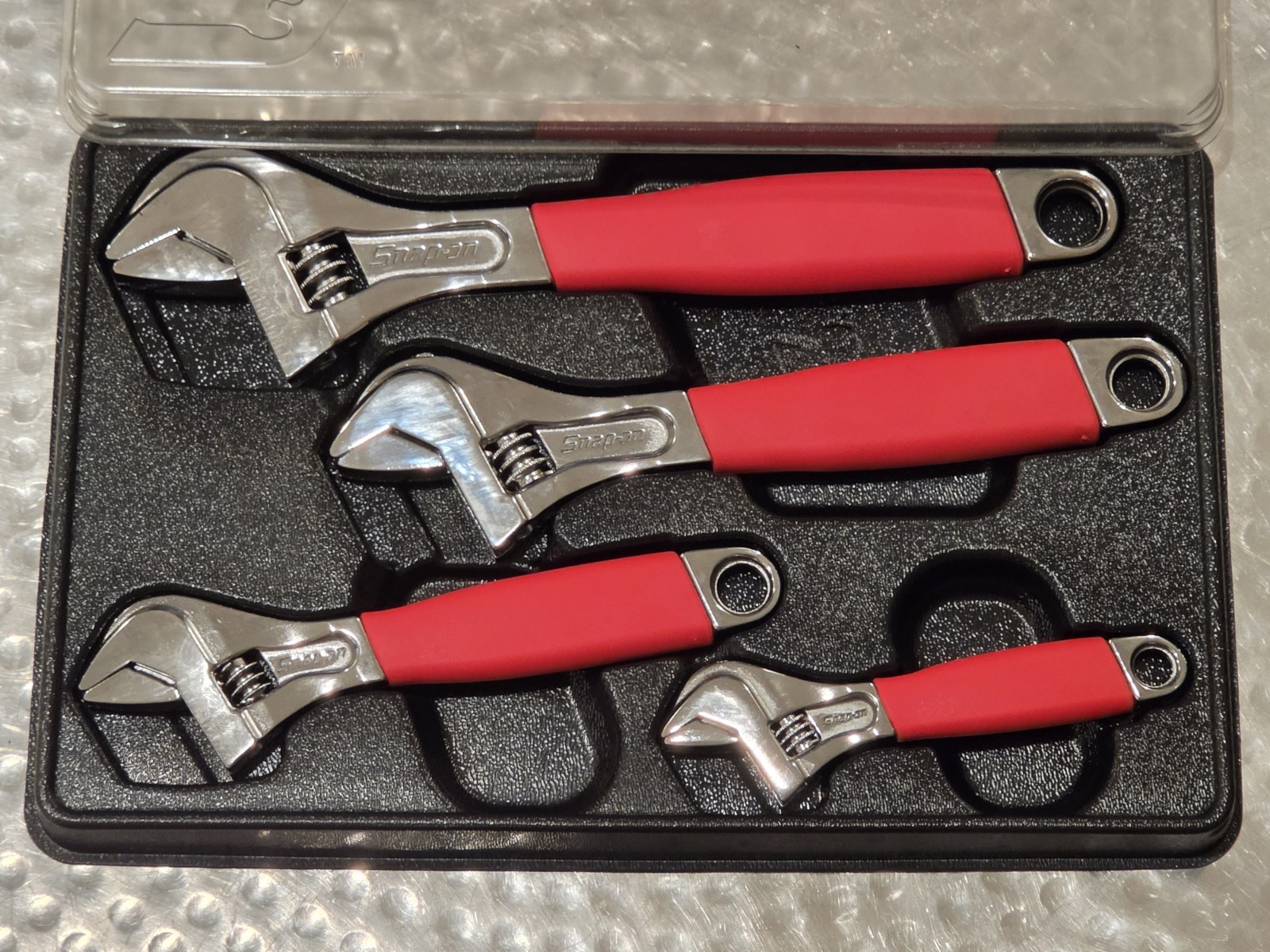 Snap-on Tools USA NEW RED 4pc Flank Drive PLUS Adjustable Wrench Set FADH704C
