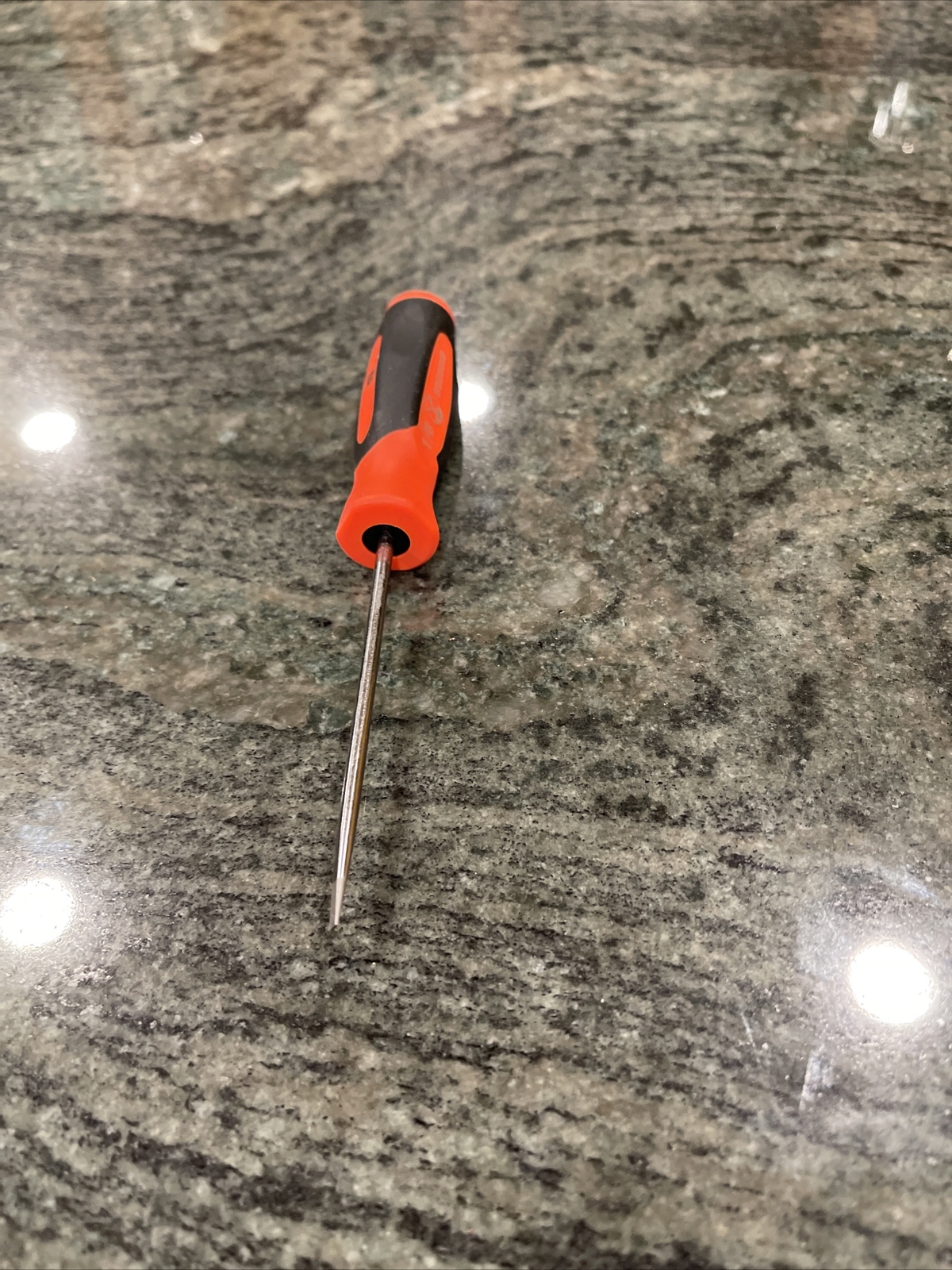 Snap On sgd304b 1/8 tip Instinct mini screwdriver orange