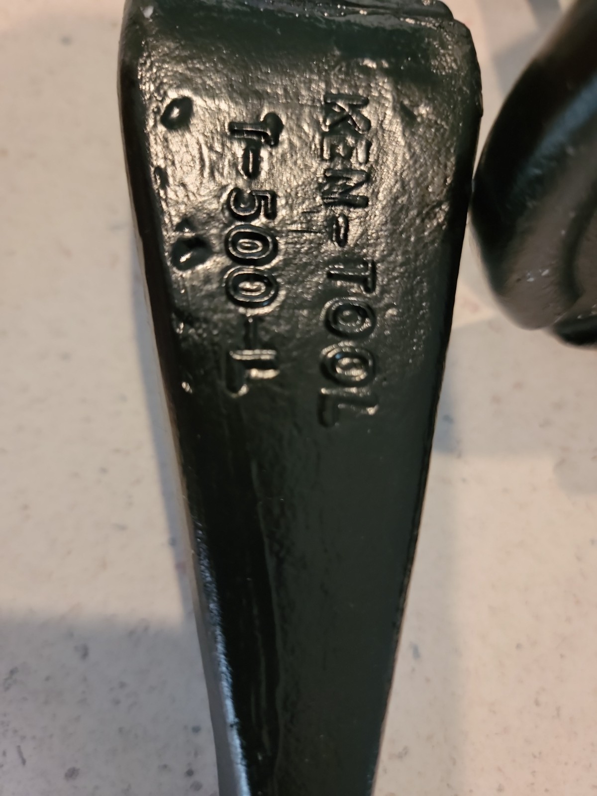 Ken-Tool T-500 Axle Drum Hub Puller Heavy Duty with 3 Legs and Handle