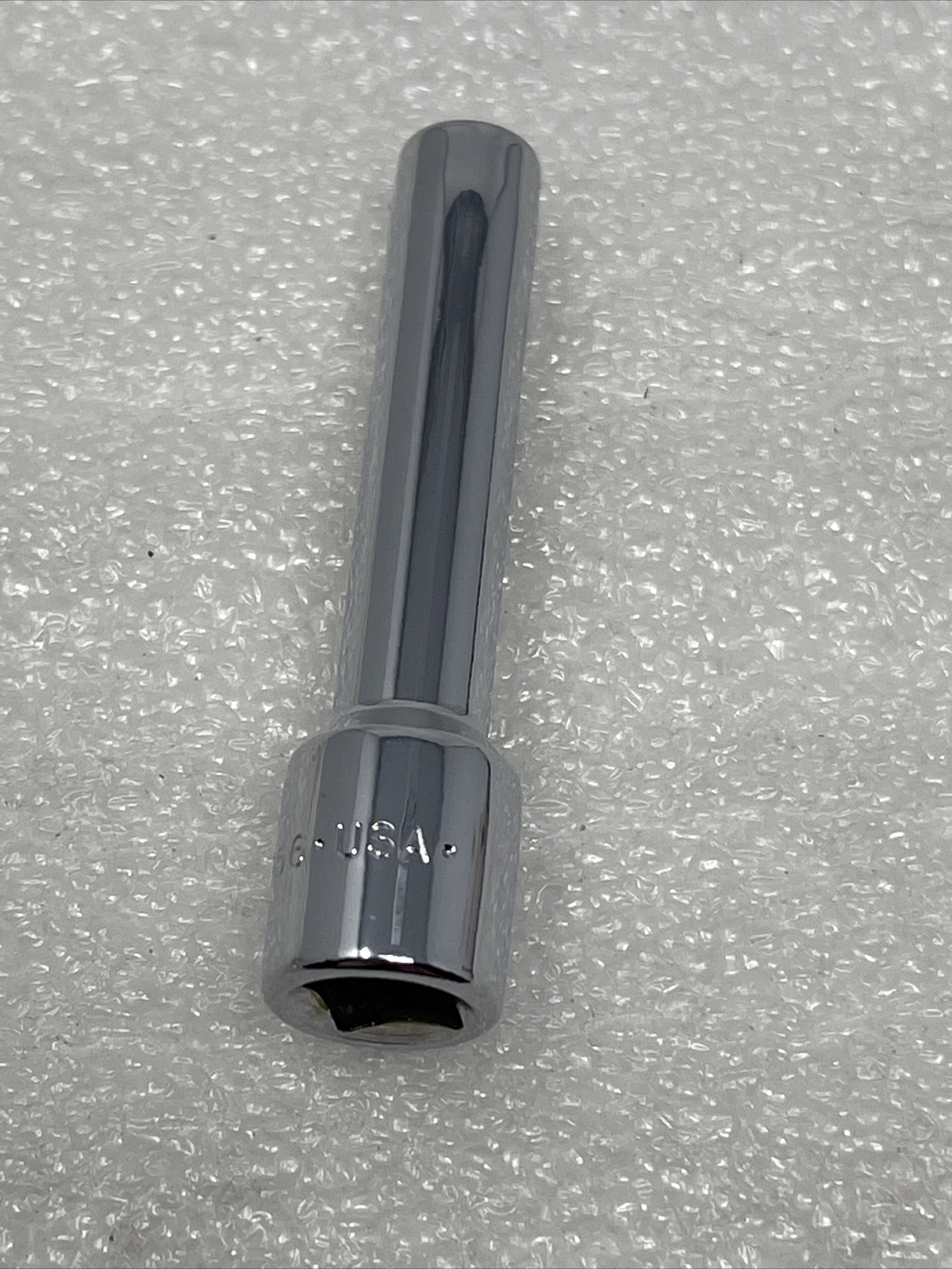 E6 SK Hand Tools 44956, 1/4″ Drive Metric Deep Female Inverted Torx Socket, USA