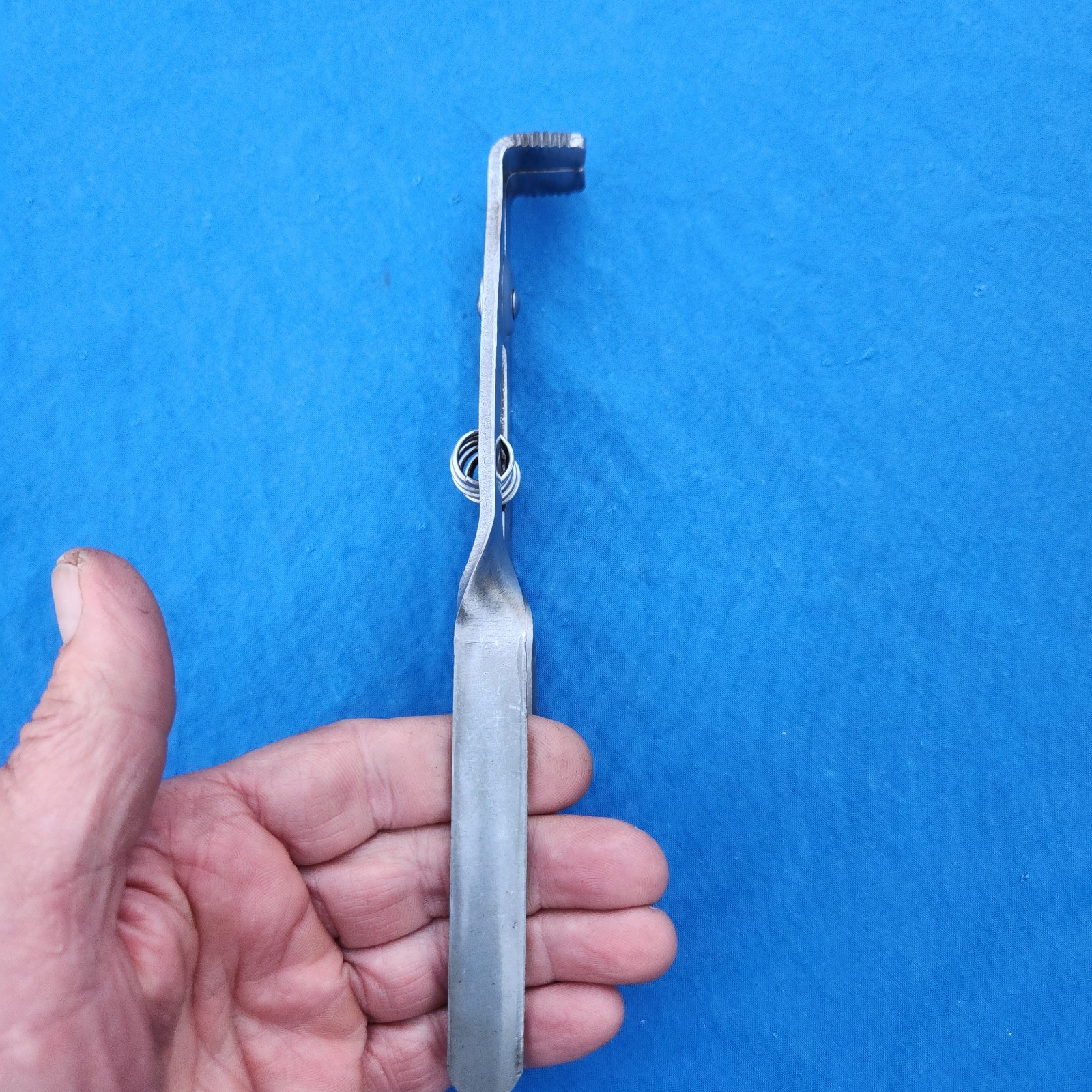 Raybestos Flat-tip Pliers for Delco Moraine Brake 4-Piston Install/Remove – used