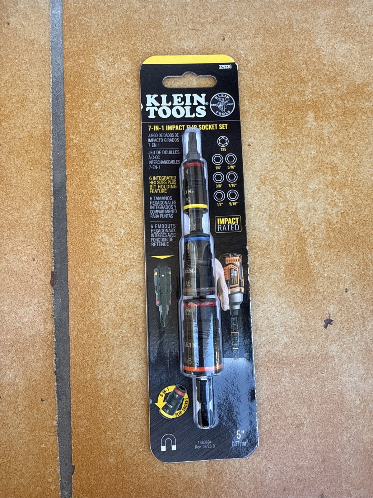 Klein Tools 7- in-1 Impact Flip Socket Set Metric 7 Piece 7pt Socket Set