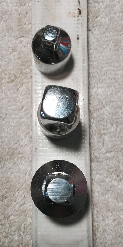 3pc HUSKY 1/2″×3/8″ – 3/8×1/2″ – 3/8″×1/4″ ADAPTER SET