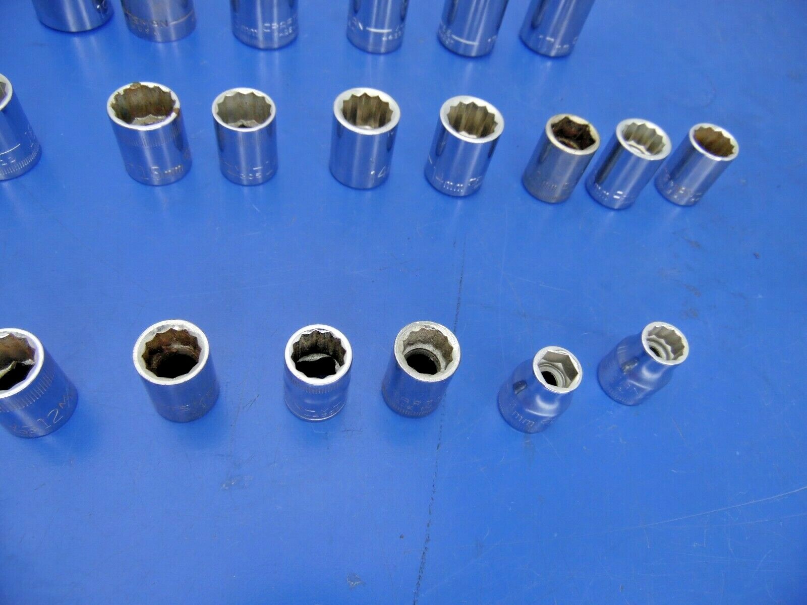 Craftsman 3/8″ Drive Metric Shallow Sockets,Lot of 21,USED,See Below for Sizes