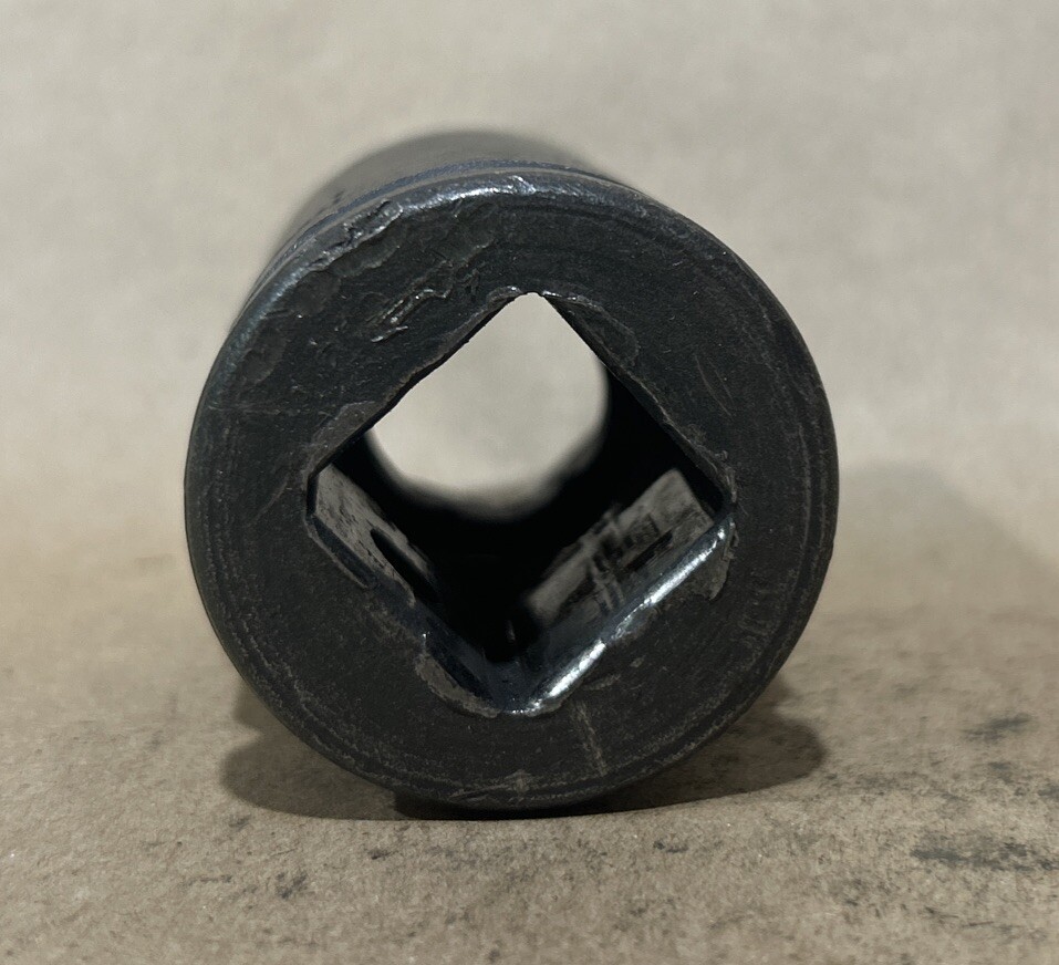 Ingersoll Rand USA 1″ Socket – 1M-322