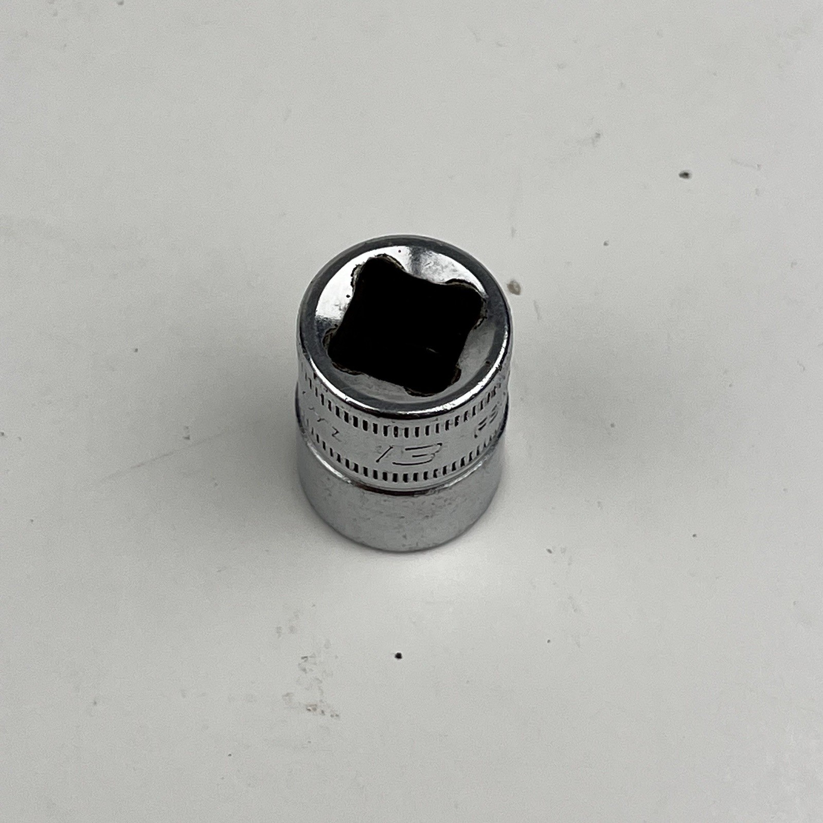 Snap-on 3/8″ Drive 13mm Metric 6 Point Shallow Chrome Socket FSM131