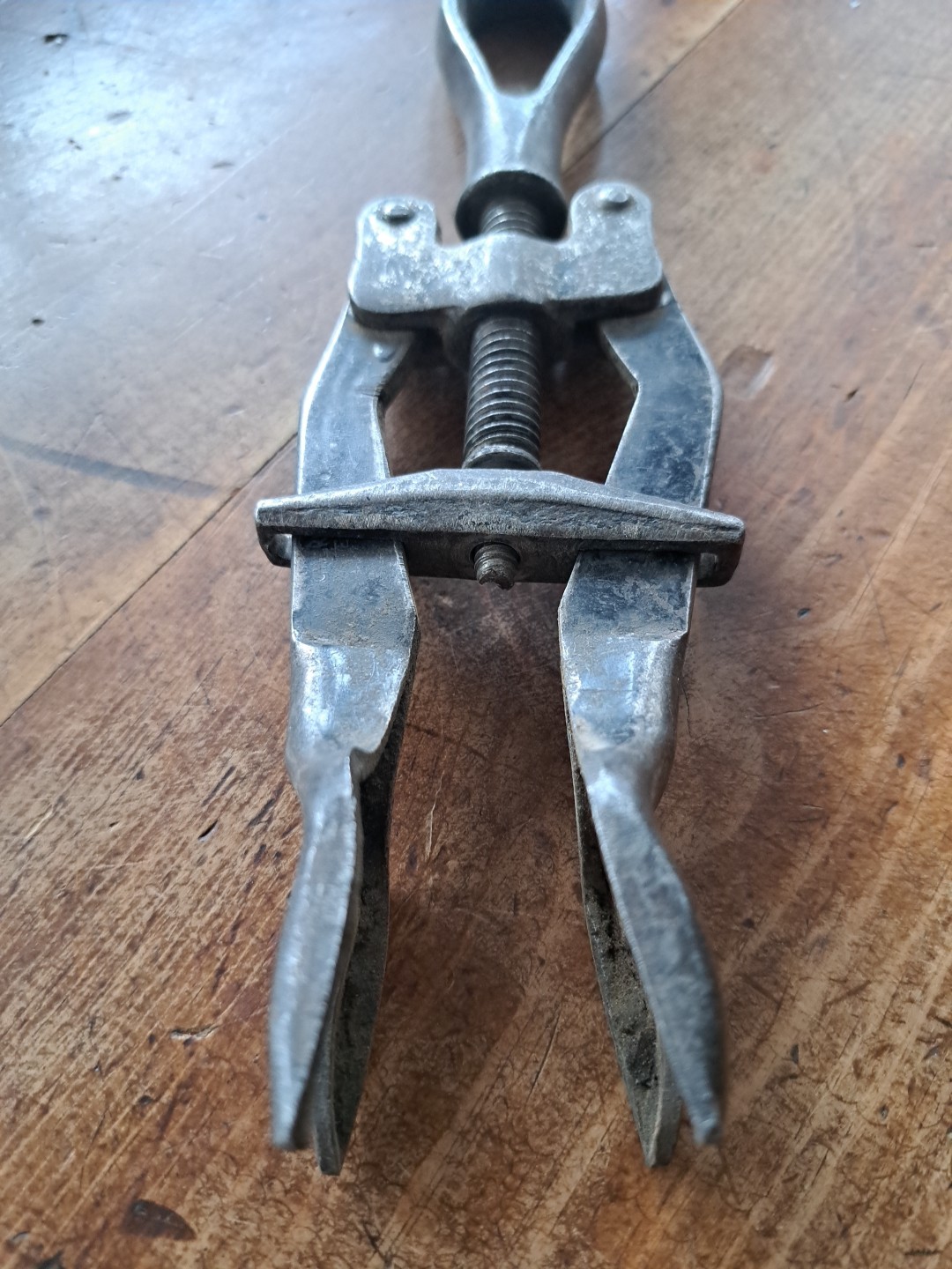 Vintage/Antique Valve Spring Compressor Lufter Tool Spins See Photos