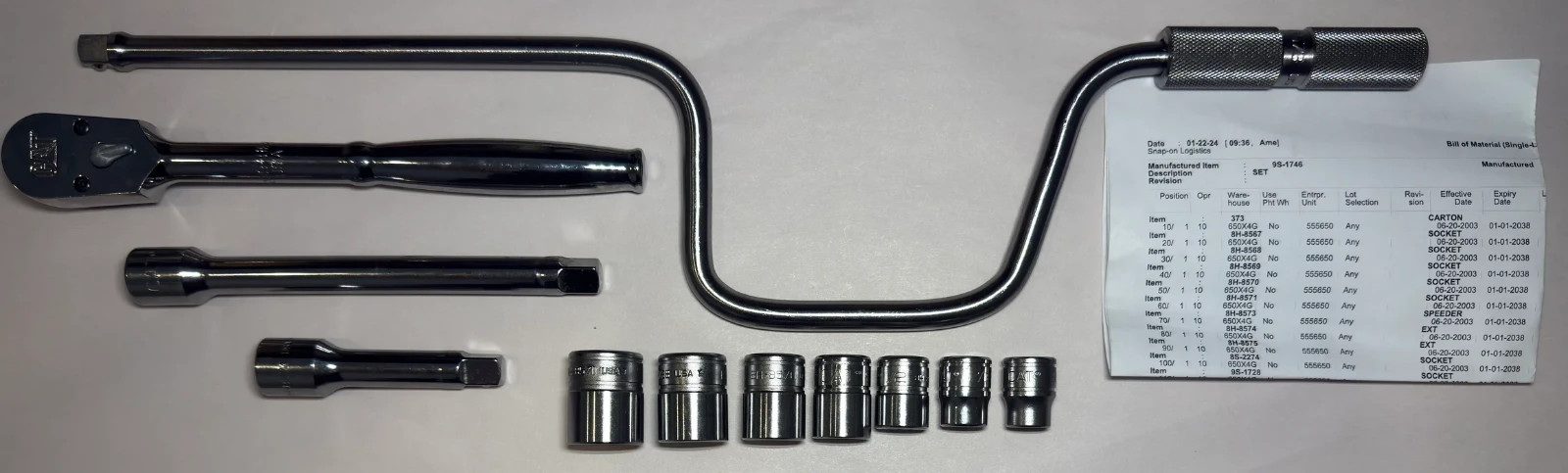 Caterpillar Tools 11pc Ratchet & Socket Set 9S-1746 3/8″ Drive 12 pt 7/16-3/4